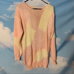 Licole- Long Sleeve Pink Sweater w/Fuzzy Patches L